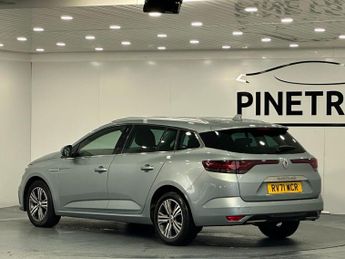 RENAULT MEGANE 1.5 Blue dCi Iconic Sport Tourer 5dr Diesel EDC Euro 6 (s/s) (11