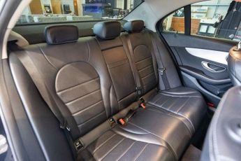 MERCEDES-BENZ C-CLASS 2.0 C220d Sport Saloon 4dr Diesel G-Tronic+ Euro 6 (s/s) (194 ps