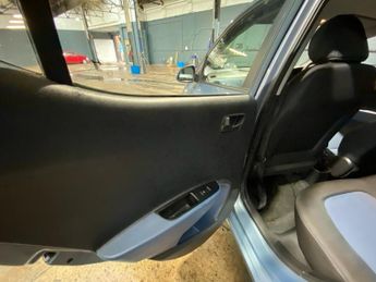 HYUNDAI I10 1.2 SE Hatchback 5dr Petrol Auto Euro 6 (87 ps)