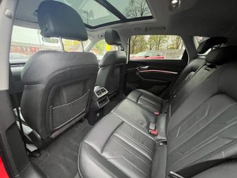 AUDI E-TRON 55 Launch Edition SUV 5dr Electric Auto quattro 95kWh (408 ps)