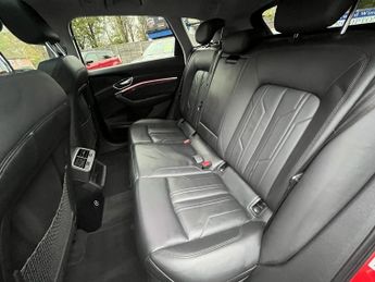 AUDI E-TRON 55 Launch Edition SUV 5dr Electric Auto quattro 95kWh (408 ps)