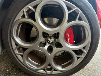 ALFA ROMEO TONALE 1.5 VGT MHEV Tributo Italiano SUV 5dr Petrol Hybrid DCT Euro 6 (