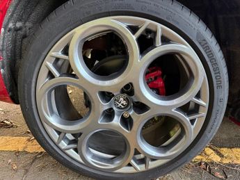 ALFA ROMEO TONALE 1.5 VGT MHEV Tributo Italiano SUV 5dr Petrol Hybrid DCT Euro 6 (