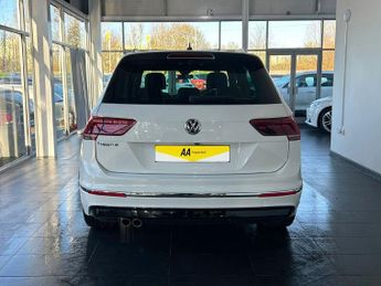VOLKSWAGEN TIGUAN 1.5 TSI EVO R-Line SUV 5dr Petrol DSG Euro 6 (s/s) (150 ps) FULL