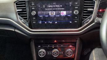 VOLKSWAGEN T-ROC 2.0 TDI Design SUV 5dr Diesel DSG Euro 6 (s/s) (150 ps) FULL VW 