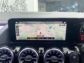 MERCEDES-BENZ EQA EQA 250 66.5kWh AMG Line (Premium) SUV 5dr Electric Auto (190 ps