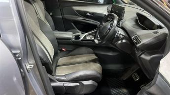 PEUGEOT 3008 1.6 13.2kWh GT Premium SUV 5dr Petrol Plug-in Hybrid e-EAT Euro 