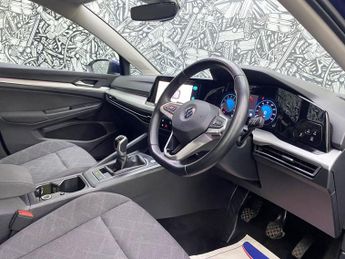 VOLKSWAGEN GOLF 1.5 TSI Life Hatchback 5dr Petrol Manual Euro 6 (s/s) (130 ps)