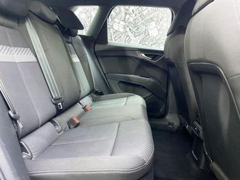 AUDI Q4 E-TRON 35 Sport SUV 5dr Electric Auto 55kWh (170 ps)