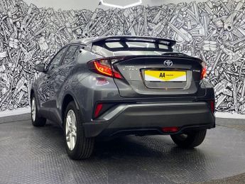 TOYOTA C-HR 1.8 VVT-h GPF Icon SUV 5dr Petrol Hybrid CVT Euro 6 (s/s) (122 p