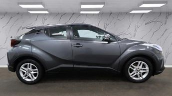 TOYOTA C-HR 1.8 VVT-h GPF Icon SUV 5dr Petrol Hybrid CVT Euro 6 (s/s) (122 p