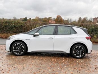 VOLKSWAGEN ID.3 Pro Performance 58kWh Life Hatchback 5dr Electric Auto (204 ps)