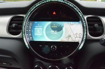 MINI CONVERTIBLE 1.5 Cooper Exclusive Convertible 2dr Petrol Steptronic Euro 6 (s