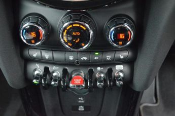 MINI CONVERTIBLE 1.5 Cooper Exclusive Convertible 2dr Petrol Steptronic Euro 6 (s