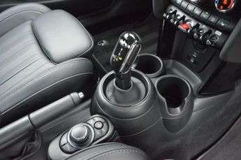 MINI CONVERTIBLE 1.5 Cooper Exclusive Convertible 2dr Petrol Steptronic Euro 6 (s