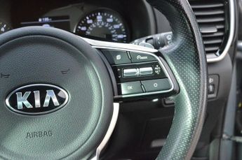 KIA SPORTAGE 1.6 CRDi EcoDynamics+ GT-Line SUV 5dr Diesel Hybrid DCT AWD Euro