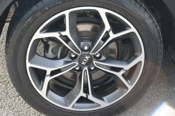 KIA SPORTAGE 1.6 CRDi EcoDynamics+ GT-Line SUV 5dr Diesel Hybrid DCT AWD Euro