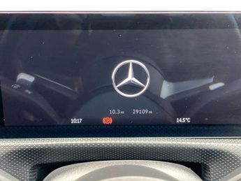 MERCEDES-BENZ A CLASS 2.0 A200d AMG Line (Executive) Saloon 4dr Diesel 8G-DCT Euro 6 (