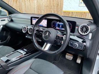 MERCEDES-BENZ A CLASS 2.0 A200d AMG Line (Executive) Saloon 4dr Diesel 8G-DCT Euro 6 (