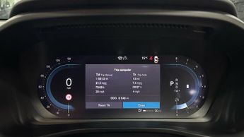 VOLVO XC40 2.0 B3 MHEV Plus SUV 5dr Petrol Hybrid DCT Auto Euro 6 (s/s) (16