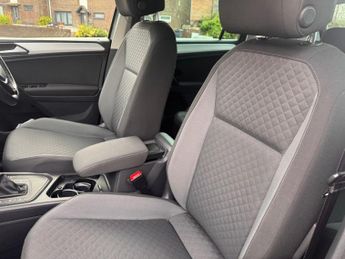 VOLKSWAGEN TIGUAN 1.5 TSI EVO Match SUV 5dr Petrol DSG Euro 6 (s/s) (150 ps)