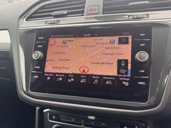 VOLKSWAGEN TIGUAN 1.5 TSI EVO Match SUV 5dr Petrol DSG Euro 6 (s/s) (150 ps)