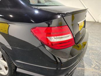 MERCEDES-BENZ C-CLASS 2.1 C220 CDI AMG Sport Edition Coupe 2dr Diesel G-Tronic+ Euro 5