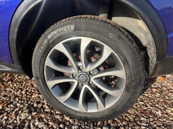 NISSAN JUKE 1.6 Tekna SUV 5dr Petrol XTRON Euro 6 (117 ps)