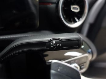 MERCEDES-BENZ A-CLASS 1.3 A200 AMG Line Hatchback 5dr Petrol 7G-DCT Euro 6 (s/s) (163 