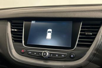 VAUXHALL GRANDLAND X 1.6 13.2kWh Elite Nav SUV 5dr Petrol Plug-in Hybrid Auto 4WD Eur