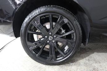 VOLVO XC60 2.0 B5 MHEV Plus Black Edition Auto AWD Euro 6 (s/s) 5dr