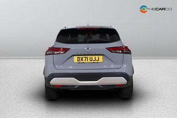 NISSAN QASHQAI 1.3 DIG-T MHEV Premiere Edition XTRON Euro 6 (s/s) 5dr