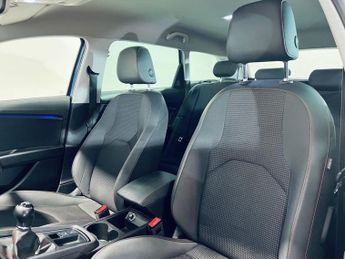 SEAT LEON 1.4 TSI FR Technology ST 5dr Petrol Manual Euro 6 (s/s) (125 ps)