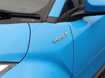TOYOTA C-HR 1.8 VVT-h Design SUV 5dr Petrol Hybrid CVT Euro 6 (s/s) (122 ps)