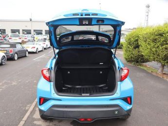 TOYOTA C-HR 1.8 VVT-h Design SUV 5dr Petrol Hybrid CVT Euro 6 (s/s) (122 ps)