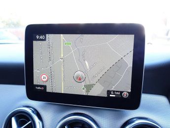 MERCEDES-BENZ GLA 2.1 GLA200d Sport (Premium Plus) SUV 5dr Diesel 7G-DCT Euro 6 (s