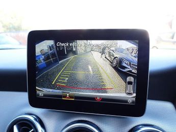 MERCEDES-BENZ GLA 2.1 GLA200d Sport (Premium Plus) SUV 5dr Diesel 7G-DCT Euro 6 (s