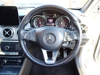 MERCEDES-BENZ GLA 2.1 GLA200d Sport (Premium Plus) SUV 5dr Diesel 7G-DCT Euro 6 (s