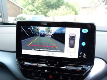 VOLKSWAGEN ID.4 Pure 52kWh Life SUV 5dr Electric Auto (148 ps)