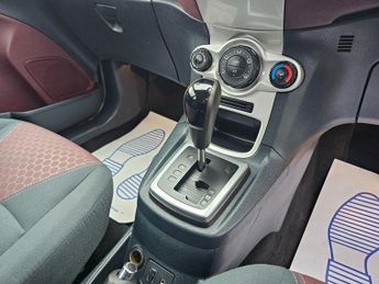 FORD FIESTA 1.4 Zetec Hatchback 5dr Petrol Automatic (154 g/km, 94 bhp)