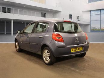 RENAULT CLIO 1.4 16v Privilege Hatchback 5dr Petrol Manual (158 g/km, 98 bhp)