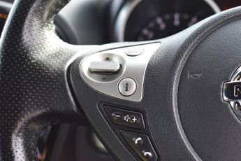 NISSAN JUKE 1.6 N-Connecta Petrol XTRON 117ps AUTOMATIC | LOW MILES | REVERS