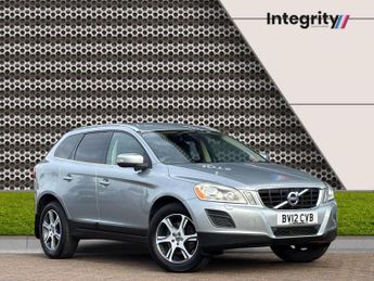 Volvo XC60 2.4 D5 SE Lux SUV 5dr Diesel Geartronic AWD Euro 5 (215 ps)