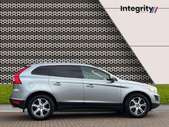 VOLVO XC60 2.4 D5 SE Lux SUV 5dr Diesel Geartronic AWD Euro 5 (215 ps)
