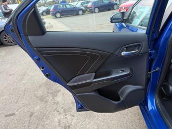 HONDA CIVIC 1.8 i-VTEC S Hatchback 5dr Petrol Auto Euro 6 (142 ps)