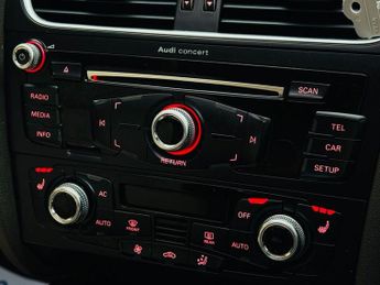 AUDI A4 ALLROAD 2.0 TFSI Estate 5dr Petrol S Tronic quattro Euro 6 (s/s) (225 ps