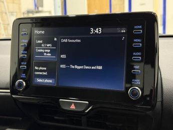 TOYOTA YARIS 1.5 VVT-h Design Hatchback 5dr Petrol Hybrid E-CVT Euro 6 (s/s) 