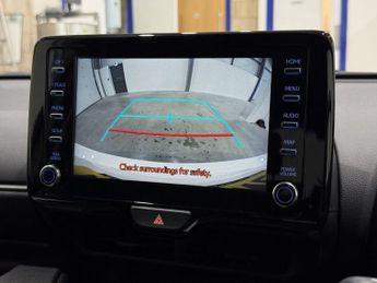 TOYOTA YARIS 1.5 VVT-h Design Hatchback 5dr Petrol Hybrid E-CVT Euro 6 (s/s) 