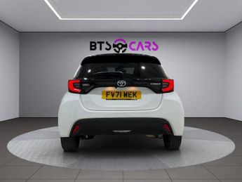 TOYOTA YARIS 1.5 VVT-h Design Hatchback 5dr Petrol Hybrid E-CVT Euro 6 (s/s) 