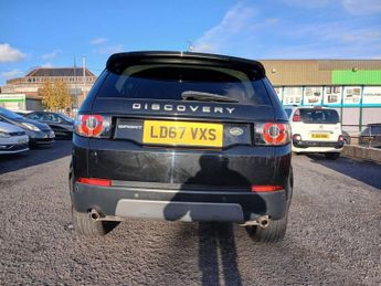 LAND ROVER DISCOVERY SPORT 2.0 TD4 SE Tech SUV 5dr Diesel Auto 4WD Euro 6 (s/s) (180 ps)